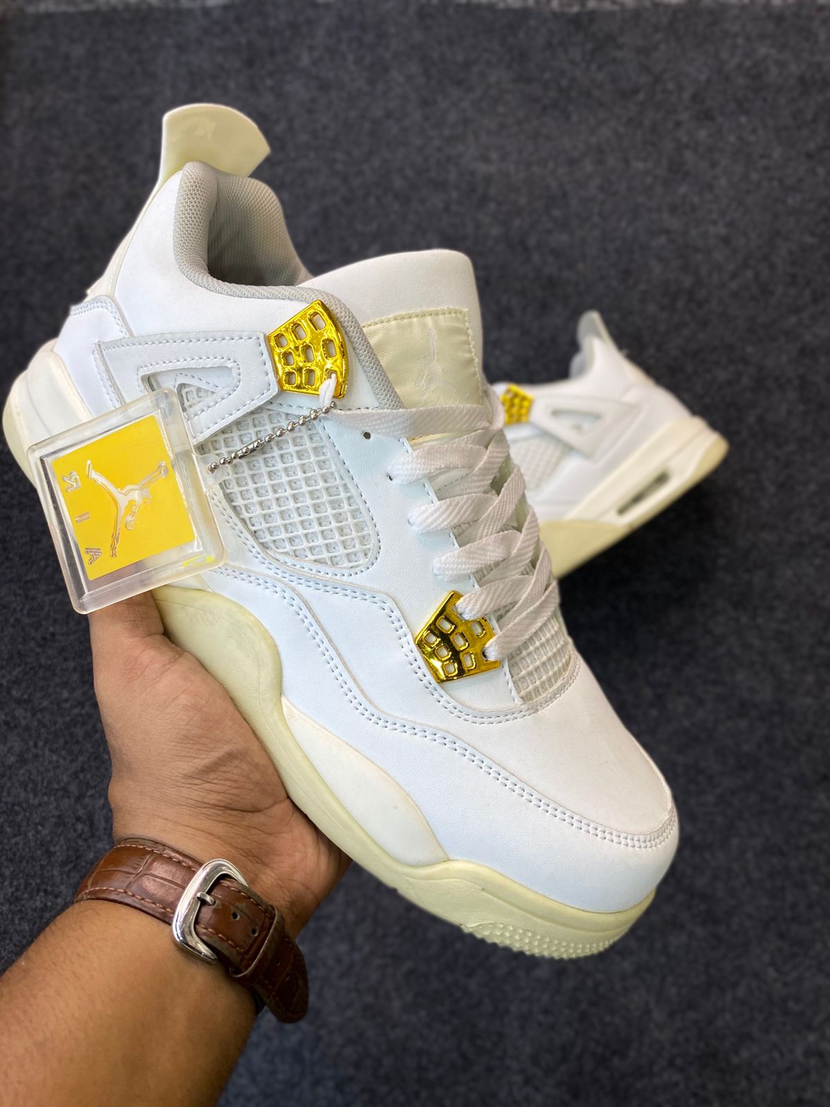 Nike Air Jordan 4 Retro "White & Gold" ("Metallic Gold").